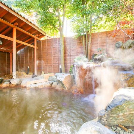 Отель Ooedo Onsen Monogatari Ikaho Shibukawa Экстерьер фото